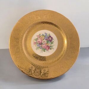 Vintage Royal China‎ Decorative - 22k Gold Warranted  - 10.5 Lots Of Gold